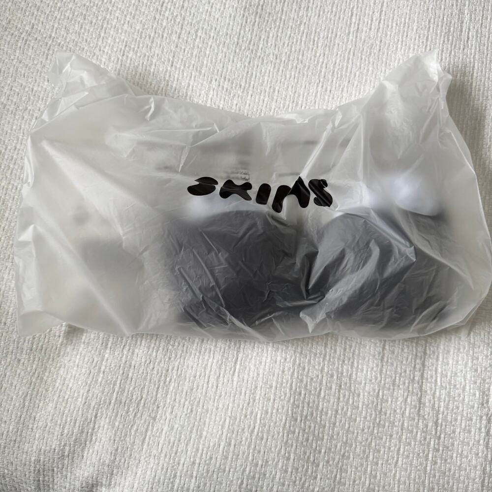 NEW With TAGS SKIMS Ultimate Push Up Balconette Bra Womens Size 36B Onyx